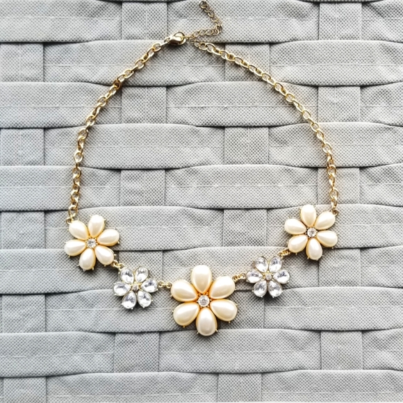 Charming Charlie Jewelry - BOGO Charming Charlie gold and pearl floral statement necklace